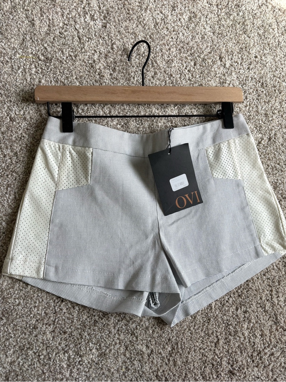 OVI Light Gray & Cream Athletic Performance Shorts